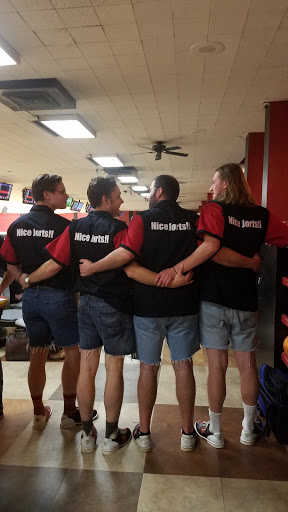 Bowling Alley «AMF Pro 300 Lanes», reviews and photos, 3031 SE Powell Blvd, Portland, OR 97202, USA