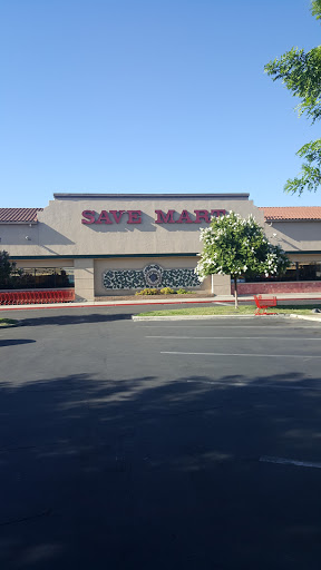 Supermarket «Save Mart Supermarkets», reviews and photos, 1591 E Noble Ave, Visalia, CA 93292, USA