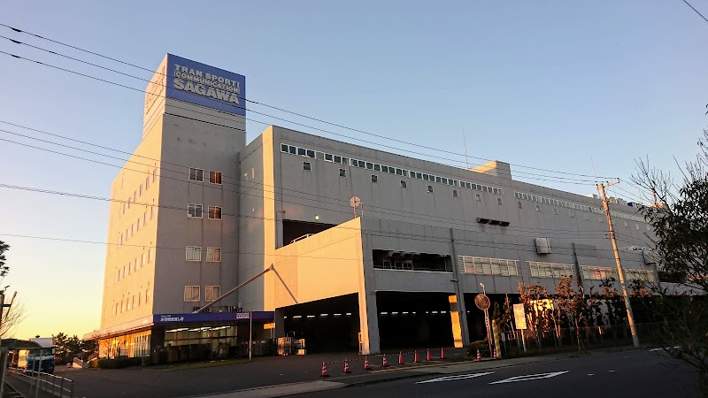 佐川急便㈱ 東京営業所