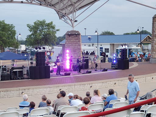 Amphitheater «The Liberty Bank Alton Amphitheater», reviews and photos, 1 Riverfront Dr, Alton, IL 62002, USA