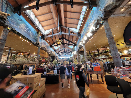 Sporting Goods Store «Bass Pro Shops», reviews and photos, 7777 Victoria Gardens Ln, Rancho Cucamonga, CA 91739, USA