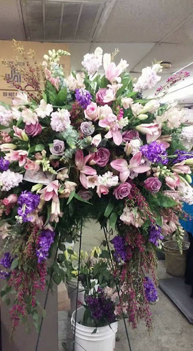 Florist «McBride Florist», reviews and photos, 805 6th Ave SE, Decatur, AL 35601, USA