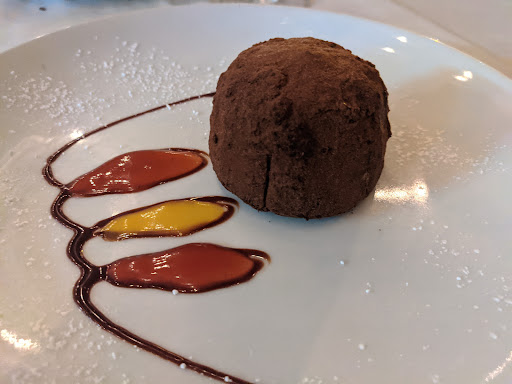 Wine Store «1 West Dupont Circle Wines and Liquors», reviews and photos, 2012 P St NW, Washington, DC 20036, USA