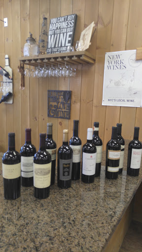 Liquor Store «Popular Wines and Spirits», reviews and photos, 738 U.S. 9, Fishkill, NY 12524, USA