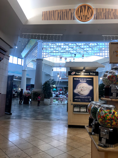 Shopping Mall «Independence Mall», reviews and photos, 3500 Oleander Dr, Wilmington, NC 28403, USA