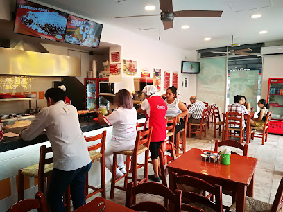 La fonda de las Gordas - C. Gutiérrez Zamora, Centro, 91700 Veracruz, Ver., Mexico