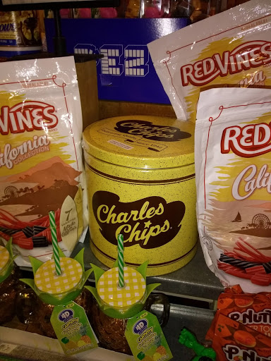 American Restaurant «Cracker Barrel Old Country Store», reviews and photos, 238 Enterprise Dr, Rocky Mount, NC 27804, USA