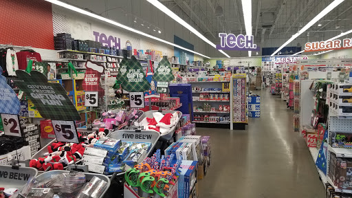 Variety Store «Five Below», reviews and photos, 190 Upland Square Dr, Stowe, PA 19464, USA