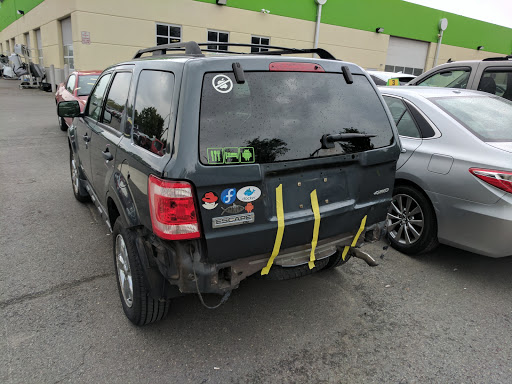 Auto Body Shop «Lindsay Collision Center», reviews and photos, 5555 Industrial Dr, Springfield, VA 22151, USA