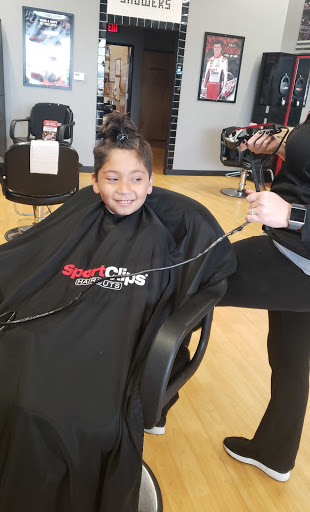 Hair Salon «Sport Clips Haircuts of Cibolo», reviews and photos, 513 Cibolo Valley Drive, Cibolo, TX 78108, USA