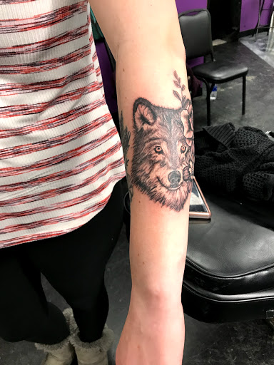 Explore sleeve filler tattoo ideas, creative tattoo ideas in Wadena, available at Bryniarski tattoo