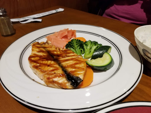 Shopping Mall «Clayton Valley Shopping Center», reviews and photos, 5424 Ygnacio Valley Rd, Concord, CA 94521, USA