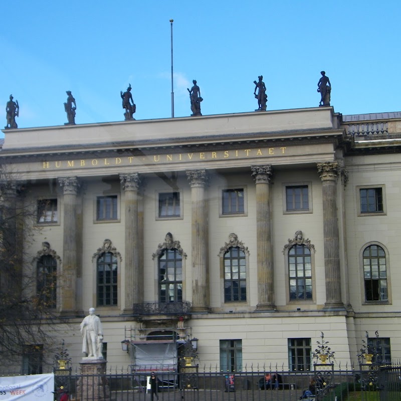 Innenhof Hauptgebäude Humboldt-Universität zu Berlin