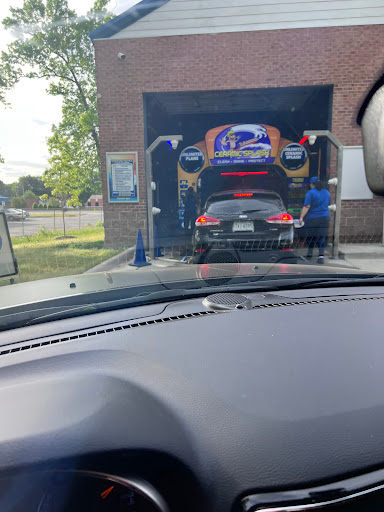 The Wave Car Wash en Hampton