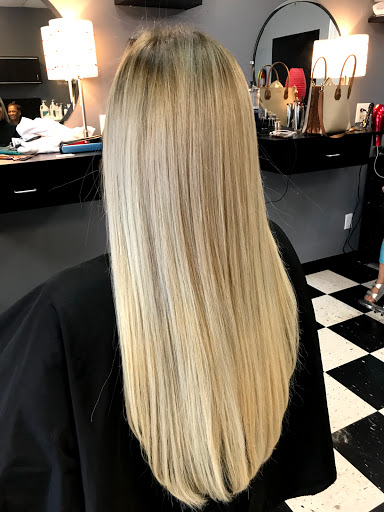 Beauty Salon «Liz Torres Beauty Salon», reviews and photos, 267 Stonecrossing Dr # D, Clarksville, TN 37042, USA