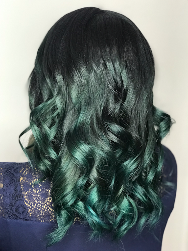 Hair Salon «Beauty Bar Salon & Spa», reviews and photos, 12950 E Colonial Dr, Orlando, FL 32826, USA