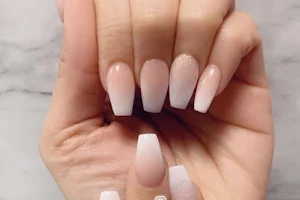 LA Nails image