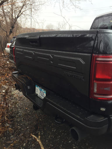 Ford Dealer «Valley Ford Truck», reviews and photos, 5715 Canal Rd, Cleveland, OH 44125, USA