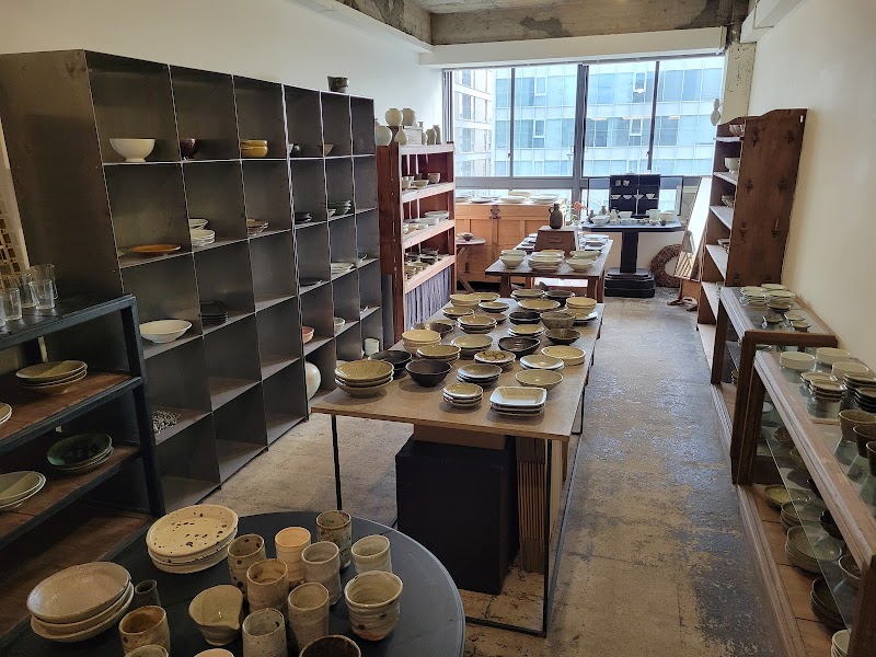 うつわ ものつき utsuwa monotsuki ( pottery ceramics store in Kyoto )