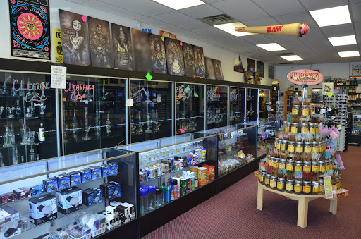 Tobacco Shop «Up-N-Smoke», reviews and photos, 10021 Dixie Hwy, Louisville, KY 40272, USA