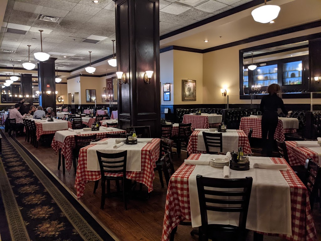 Maggiano's Little Italy 98004
