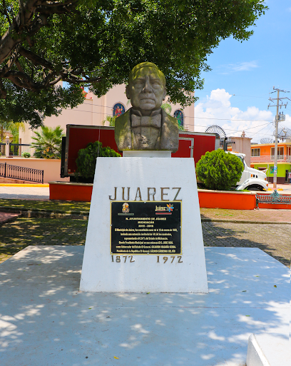 Monumento a Don Benito Juárez García