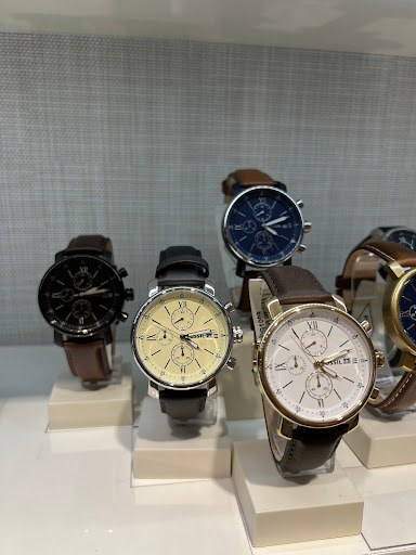 Watch Store «Fossil Store», reviews and photos, 400 South Wilson Road #1072, Sunbury, OH 43074, USA