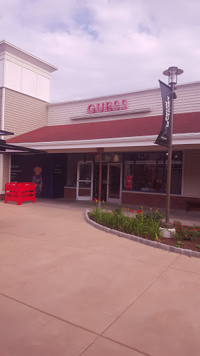 Shoe Store «Reebok Outlet», reviews and photos, 1 Outlet Blvd #500, Wrentham, MA 02093, USA