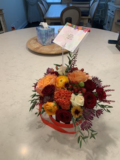 Florist «Lake Zurich Florist», reviews and photos, 34 E Main St, Lake Zurich, IL 60047, USA