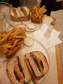 Club sandwich du Restaurant de hamburgers Le Bon Jeune à Lille - n°16