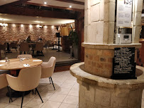 Atmosphère du Restaurant La Grange d'Aubry à Aubry-du-Hainaut - n°13