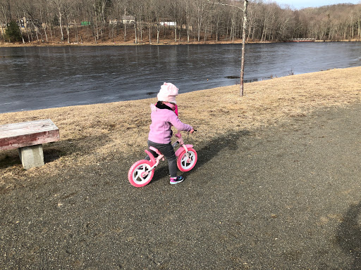 Park «Bethany Veterans Memorial Park», reviews and photos, 265 Beacon Rd, Bethany, CT 06524, USA