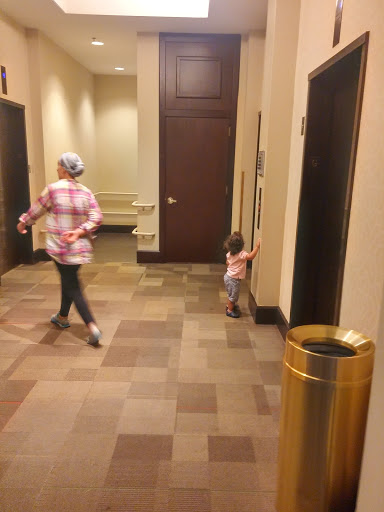 Hotel «Embassy Suites by Hilton Boston/Waltham», reviews and photos, 550 Winter St, Waltham, MA 02451, USA