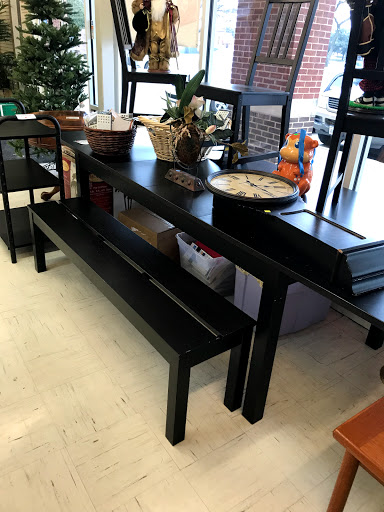 Thrift Store «Metrocrest Resale», reviews and photos, 2661 Midway Rd #207, Carrollton, TX 75006, USA