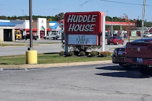 Huddle House image