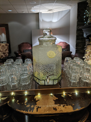 Beauty Salon «Spalon Montage», reviews and photos, 3909 W 49th 1/2 St, Edina, MN 55424, USA