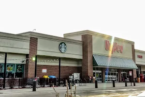 Hy-Vee Grocery Store image