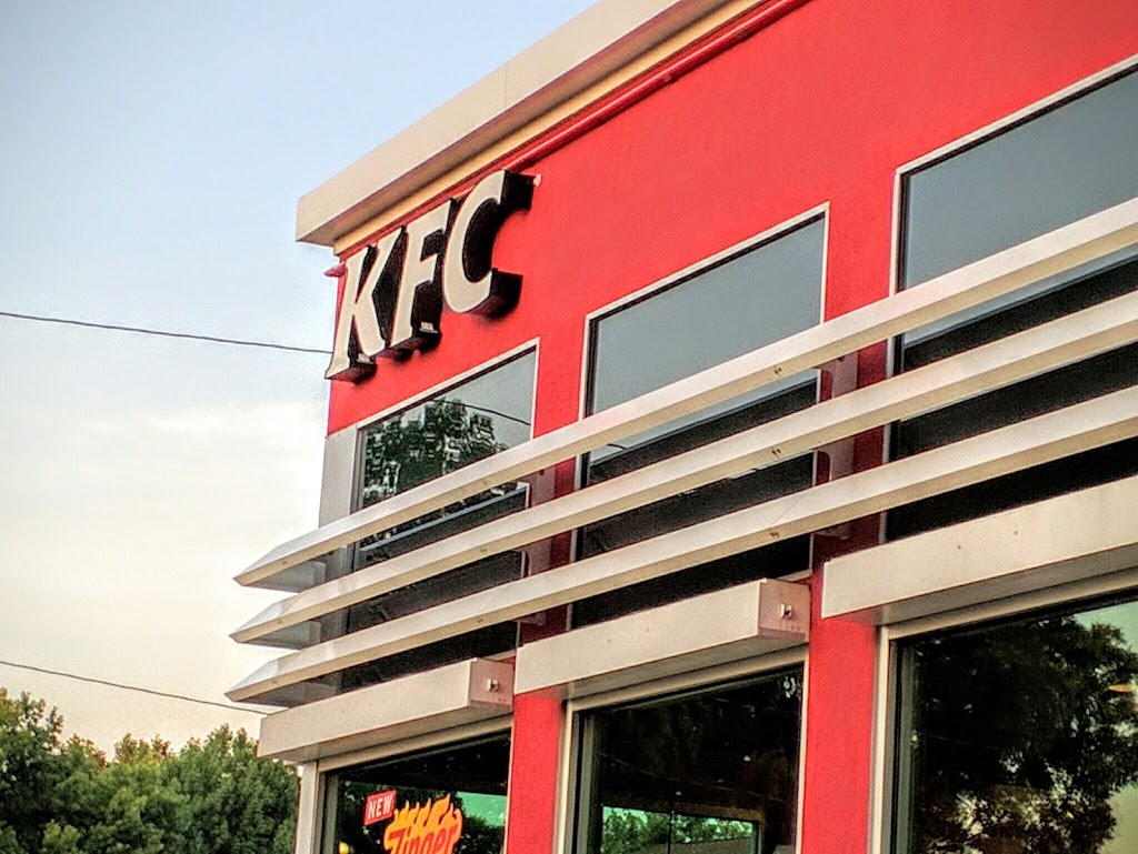 KFC Belleville, IL 62226 Menu, Hours, Reviews and Contact