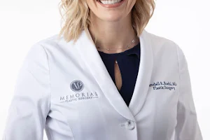Memorial Plastic Surgery: Kendall Roehl, MD, FACS image