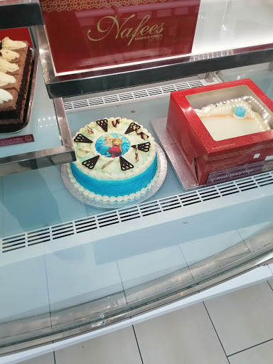 Birthday cakes Bradford