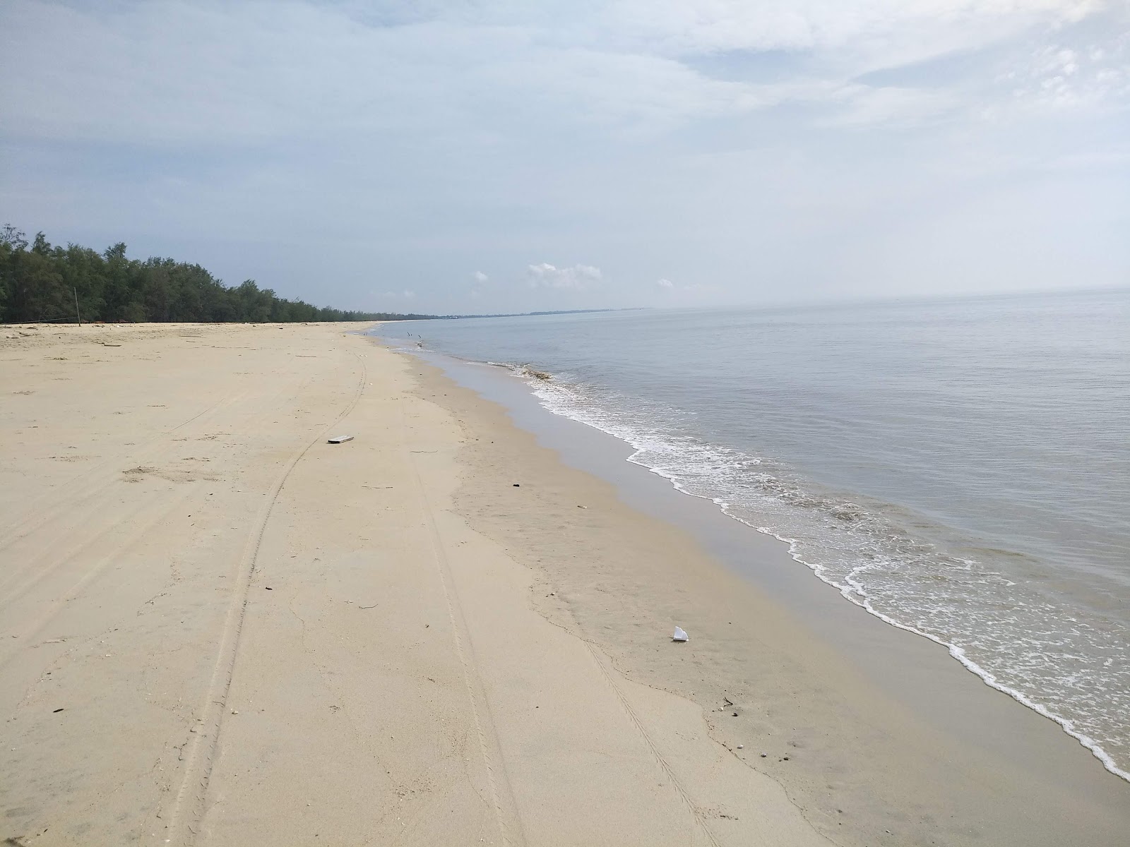 Fotografija Rantau Panjang Beach z dolga ravna obala