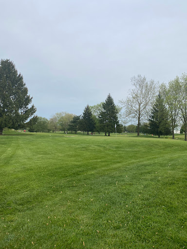 Golf Course «Shadowood Golf Course», reviews and photos, 333 N Sandy Creek Dr, Seymour, IN 47274, USA