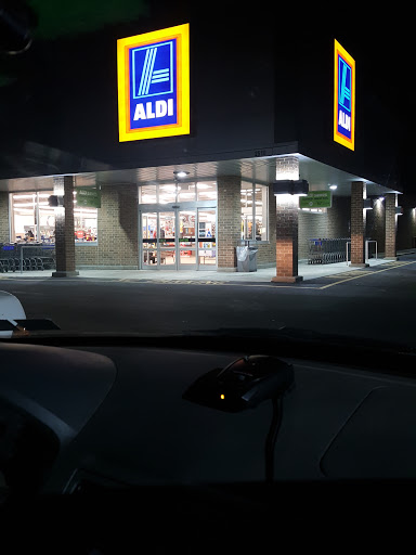 Supermarket «ALDI», reviews and photos, 2510 Freemansburg Ave, Easton, PA 18042, USA