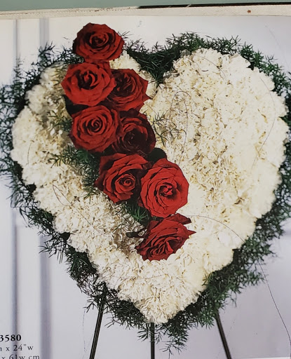 Florist «Harlem Florist Loft», reviews and photos, 2240 1st Avenue, New York, NY 10029, USA