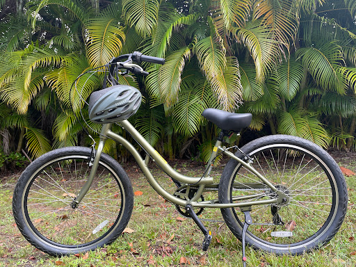 Bicycle Store «Finnimore Cycle Shop», reviews and photos, 2353 Periwinkle Way, Sanibel, FL 33957, USA