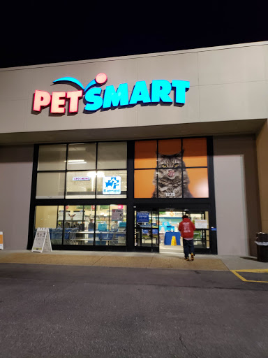 Pet Supply Store «PetSmart», reviews and photos, 1275 N Military Hwy, Norfolk, VA 23502, USA