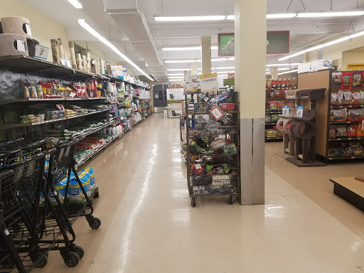 Pet Supply Store «Petco Animal Supplies», reviews and photos, 239 Newburyport Turnpike, Topsfield, MA 01983, USA