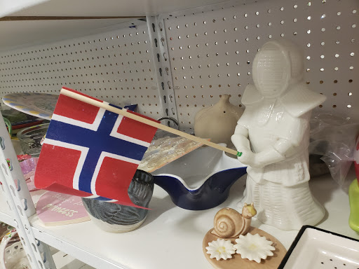 Thrift Store «Goodwill - St. Louis Park», reviews and photos