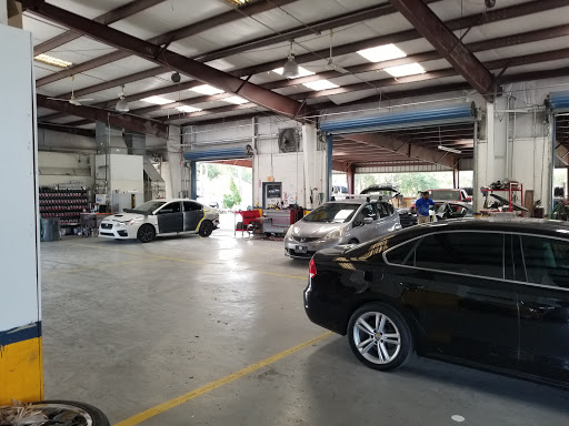 Auto Body Shop «Precision Auto Body», reviews and photos, 6550 Hoffner Ave, Orlando, FL 32822, USA