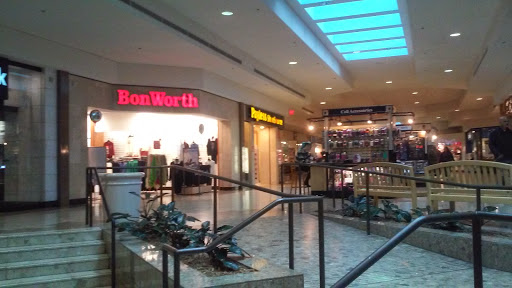 Shopping Mall «Lakeview Square Mall», reviews and photos, 5775 Beckley Rd, Battle Creek, MI 49015, USA